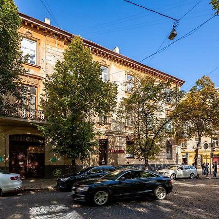 Alfa Apartments Kniazia Romana 11 إلفيف المظهر الخارجي الصورة