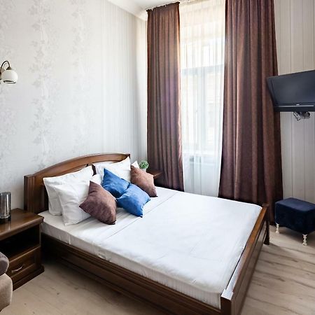 Alfa Apartments Kniazia Romana 11 إلفيف المظهر الخارجي الصورة