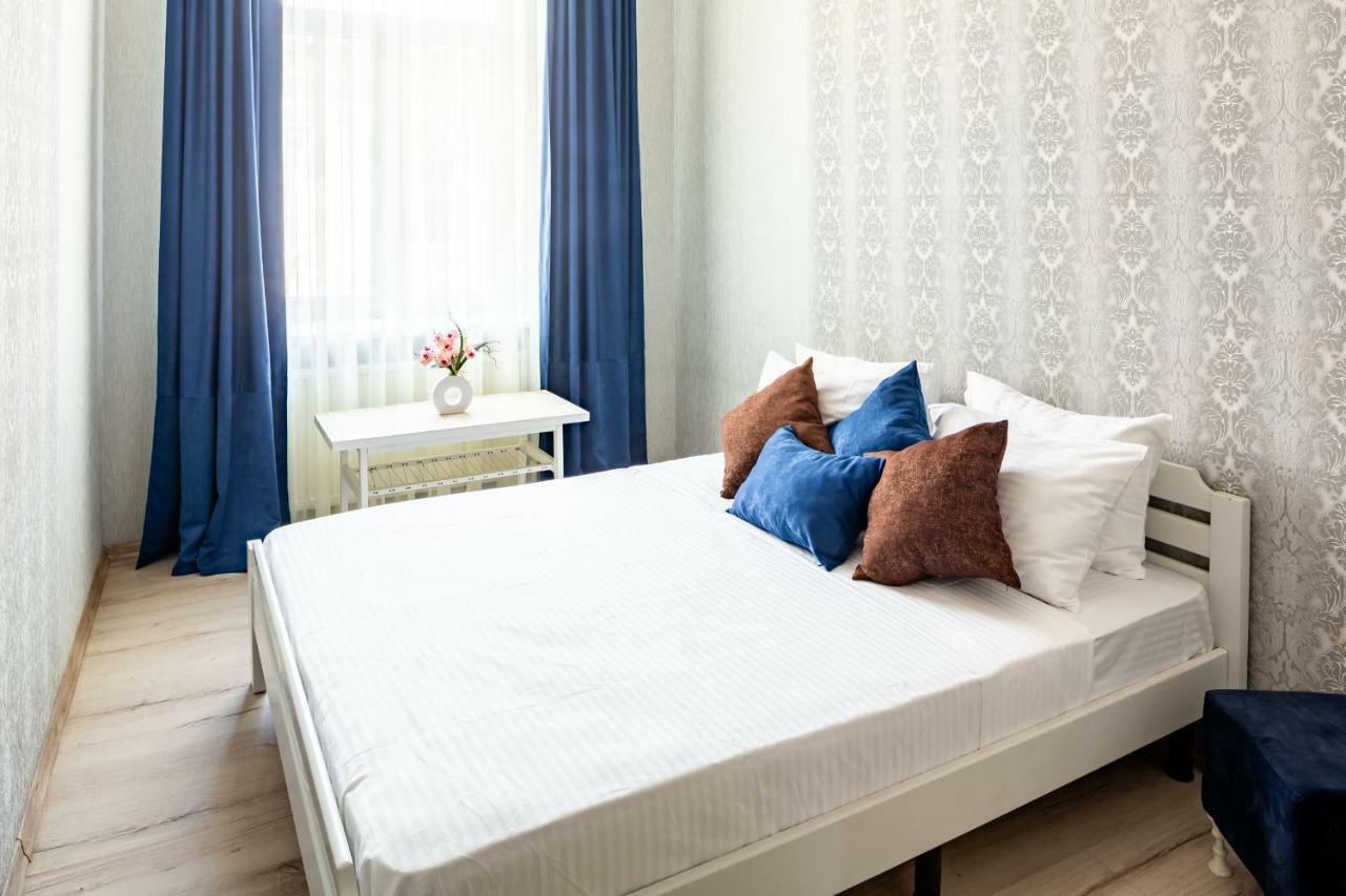 Alfa Apartments Kniazia Romana 11 إلفيف المظهر الخارجي الصورة