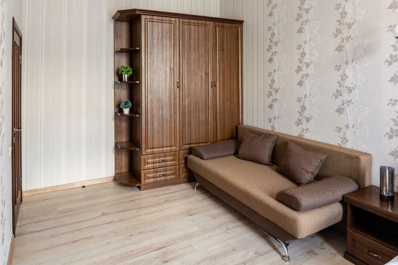 Alfa Apartments Kniazia Romana 11 إلفيف المظهر الخارجي الصورة
